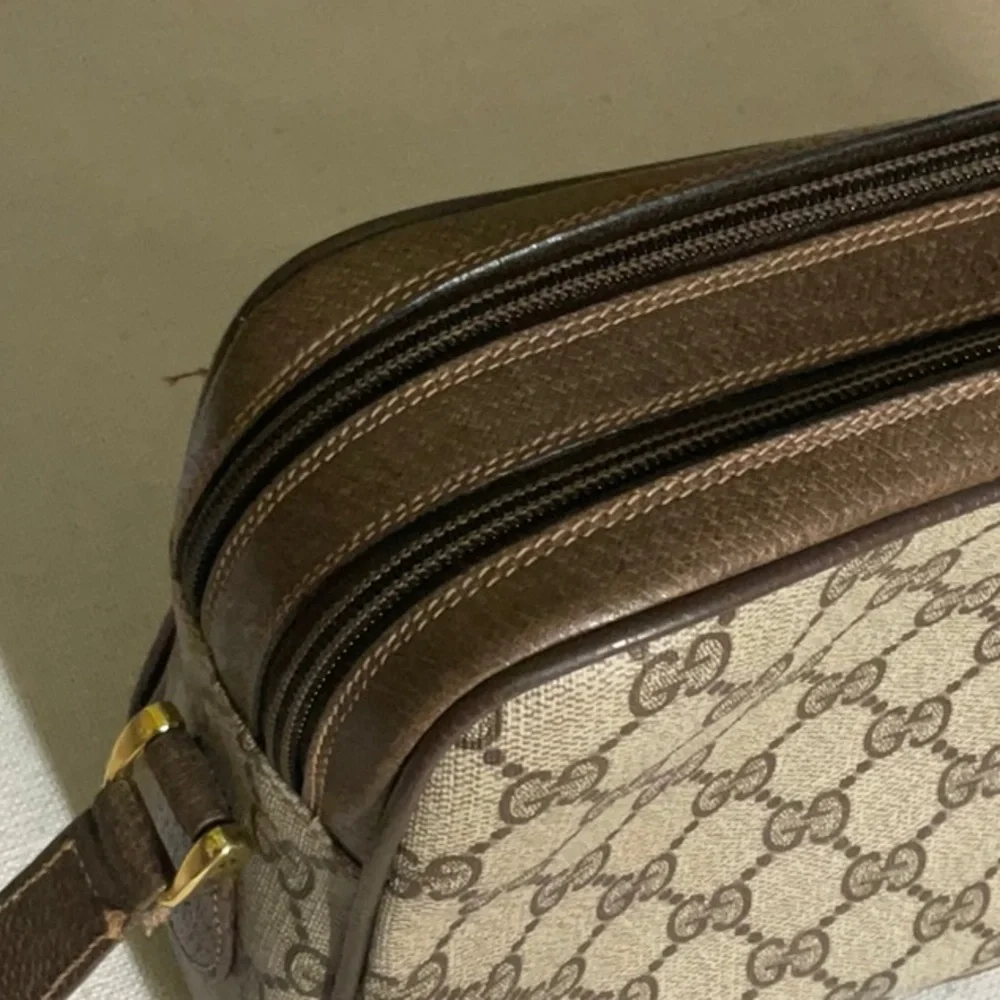 Gucci vintage GG Supreme Web Sherry Line Shoulder Bag - Picture 3 of 16